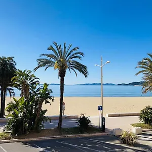 t2-front-de-mer-2pers.fr-provencehotel.com/